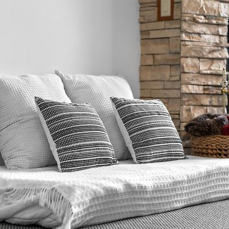 ⭐️ Luxury Mountain View Studio In Canmore ⭐️ Dış mekan fotoğraf