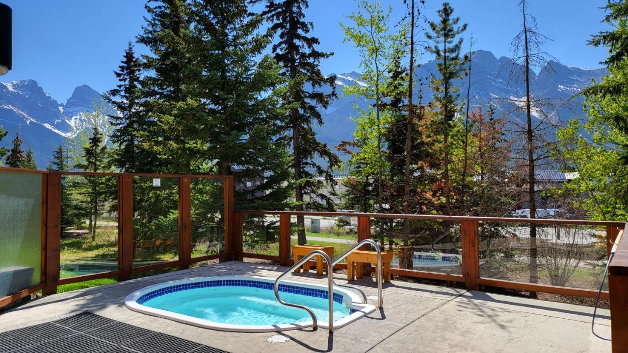 ⭐️ Luxury Mountain View Studio In Canmore ⭐️ Dış mekan fotoğraf
