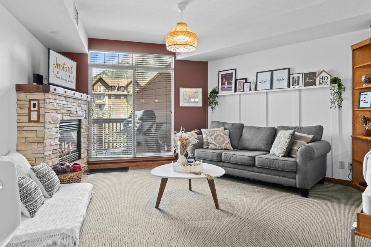 ⭐️ Luxury Mountain View Studio In Canmore ⭐️ Dış mekan fotoğraf