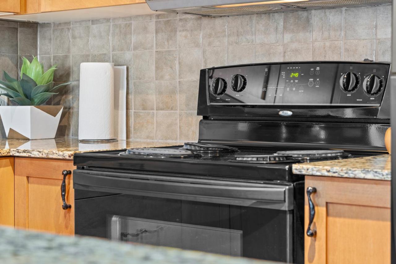 ⭐️ Luxury Mountain View Studio In Canmore ⭐️ Dış mekan fotoğraf