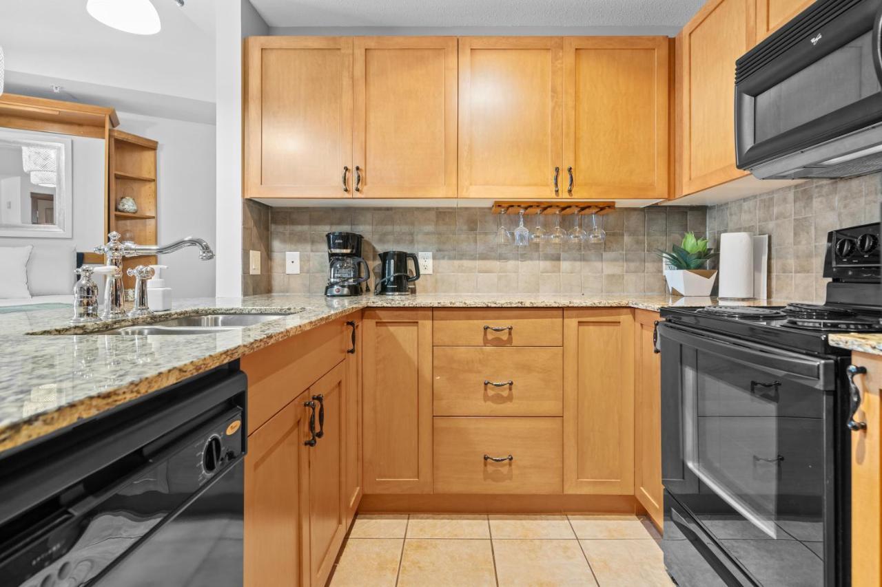 ⭐️ Luxury Mountain View Studio In Canmore ⭐️ Dış mekan fotoğraf